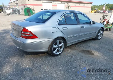 2004 Mercedes-Benz C 230 Kompressor Sport/Sport from USA, damaged, VIN WDBRF40J34A641986